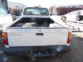 2001 Toyota Tacoma White Standard CAb 2.4L AT 2WD #Z23355